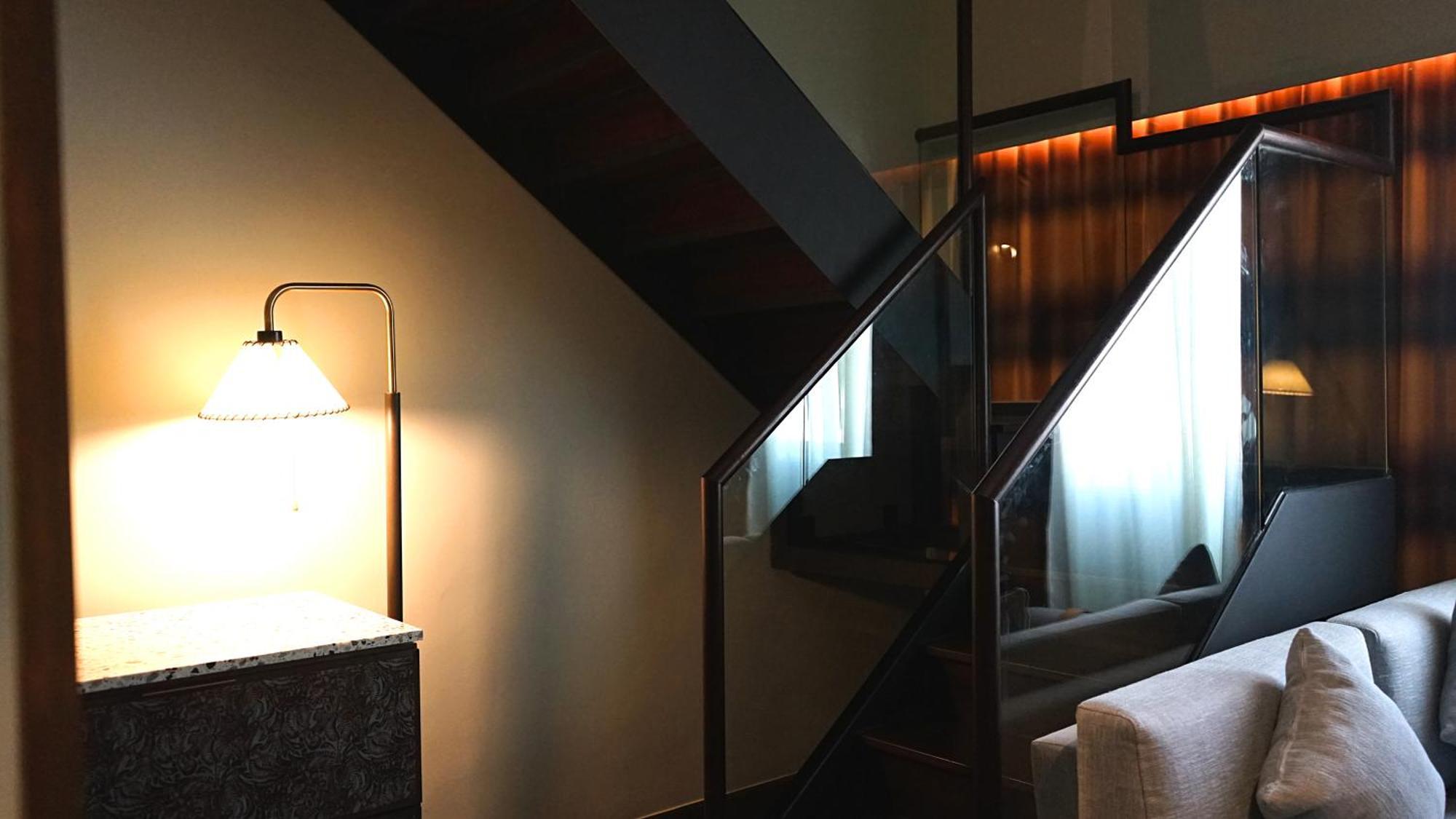 Hotel The George Penang By The Crest Collection George Town Exteriér fotografie A lamp