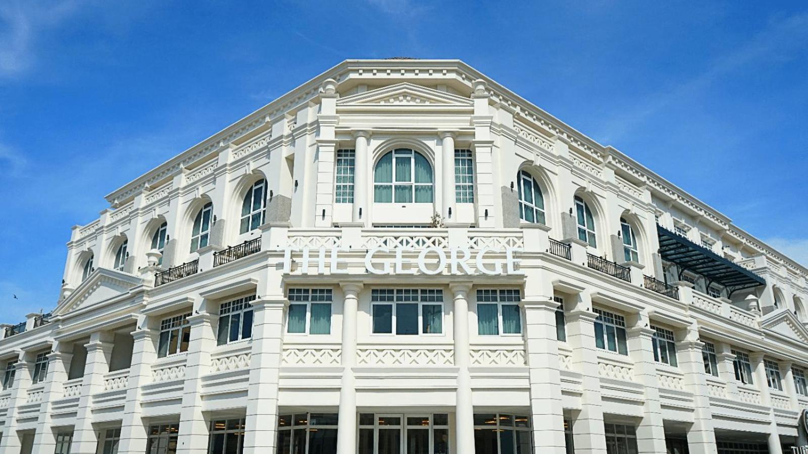 Hotel The George Penang By The Crest Collection George Town Exteriér fotografie The E & O building
